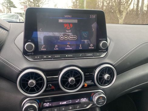 Used 2020 Nissan Sentra SV w/ Lighting Package image 12