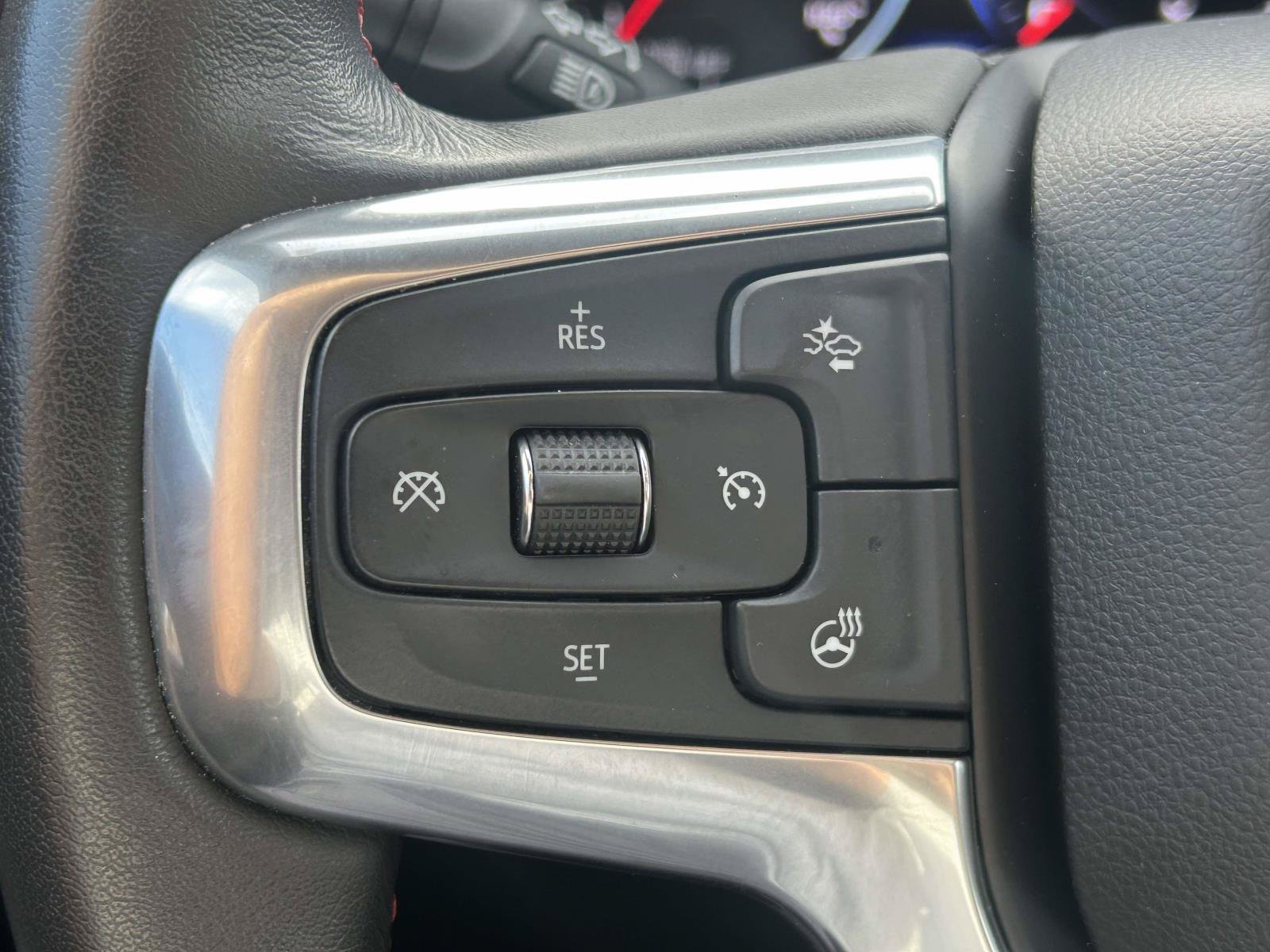 Used 2020 Chevrolet Blazer RS FWD image 25