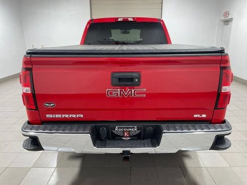 Used 2018 GMC Sierra 1500 SLE w/ Suspension Package, Off-Road AWD/4WD image 5