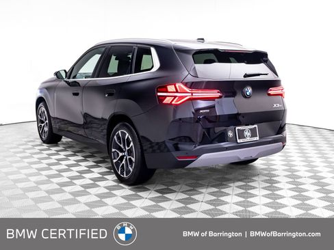 Used 2025 BMW X3 xDrive30i w/ Premium Package AWD/4WD image 3