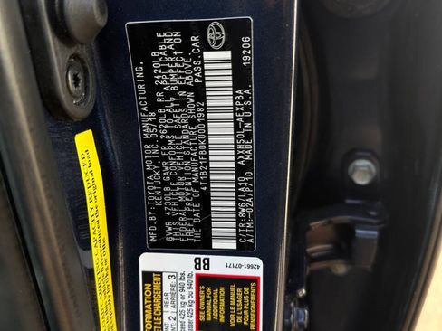 Used 2019 Toyota Avalon Limited FWD image 15