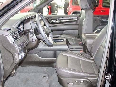 Used 2024 GMC Yukon Denali image 10