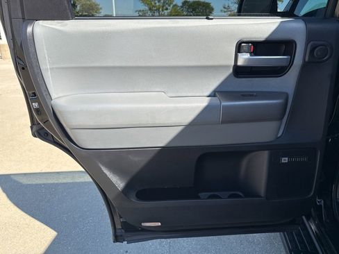 Used 2017 Toyota Sequoia Limited image 18