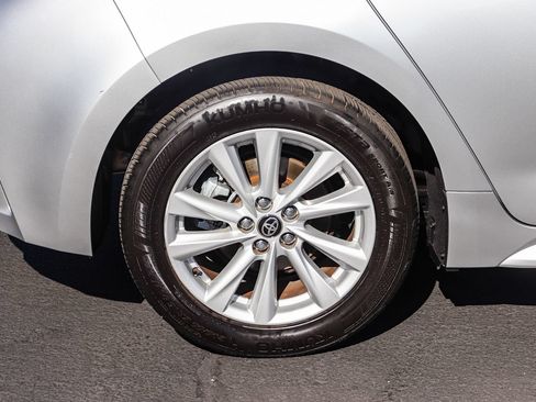 Certified 2023 Toyota Corolla SE FWD image 9