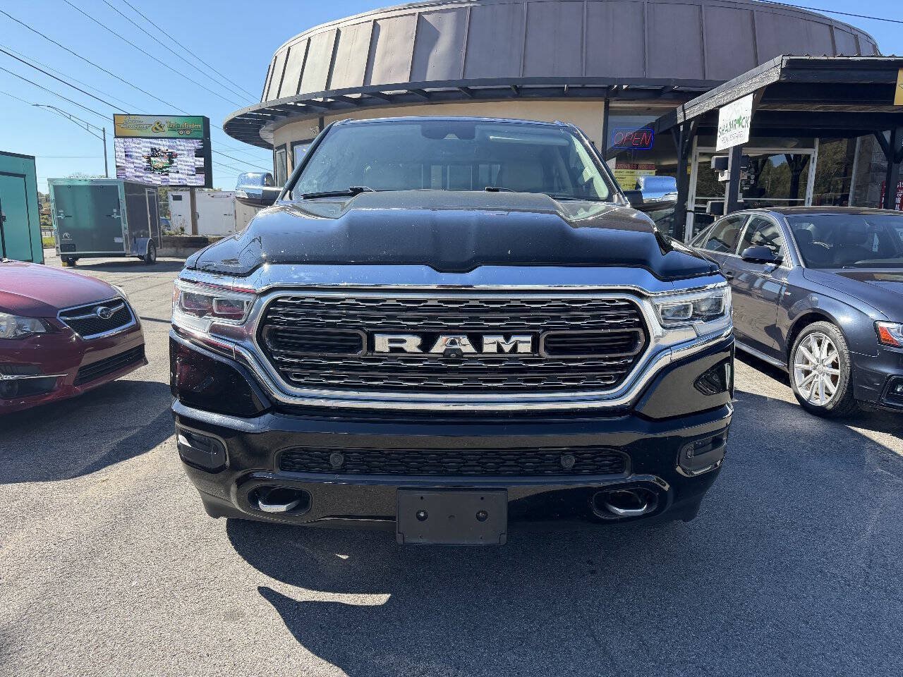Used 2019 RAM 1500 Limited AWD/4WD image 11