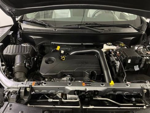 Used 2024 Chevrolet Equinox LT image 46