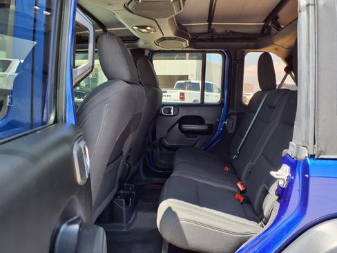 Certified 2019 Jeep Wrangler Unlimited Sport S AWD/4WD image 21