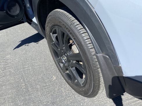 Used 2022 Nissan Kicks SR image 19