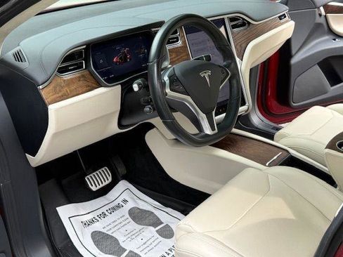 Used 2017 Tesla Model X 75D AWD/4WD image 9