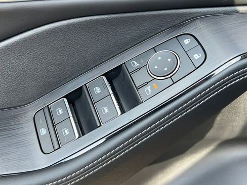 New 2026 Nissan Rogue Platinum w/ Tech Package image 14