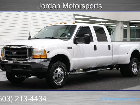Used 2001 Ford F350 Lariat image 3