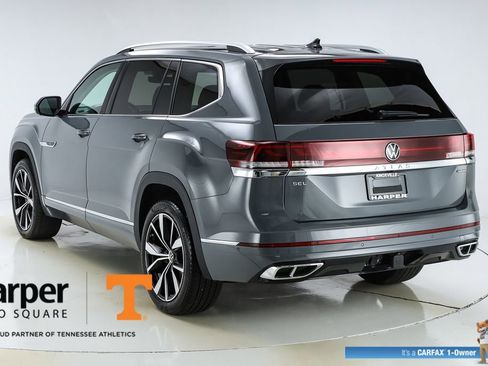 Used 2025 Volkswagen Atlas SEL Premium R-Line image 7