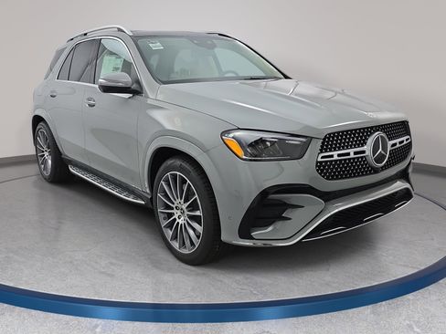 New 2026 Mercedes-Benz GLE 450 4MATIC image 3