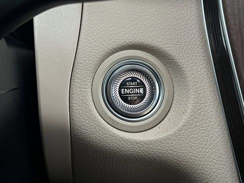 Certified 2022 Mercedes-Benz GLC 300 4MATIC image 22