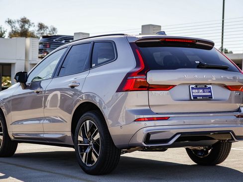 New 2026 Volvo XC60 B5 Plus image 4