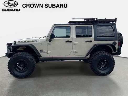 Used 2017 Jeep Wrangler Unlimited Rubicon w/ Connectivity Group AWD/4WD image 7