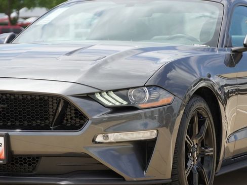 Used 2019 Ford Mustang GT Premium w/ Black Accent Package RWD image 5