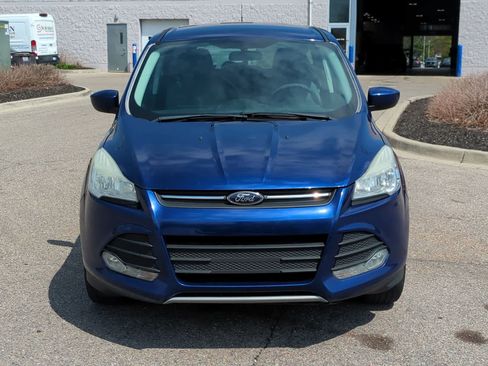 Used 2014 Ford Escape SE FWD image 3