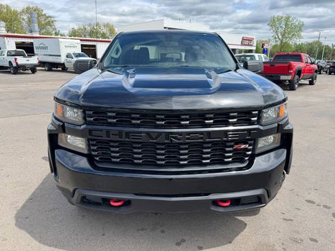 Used 2019 Chevrolet Silverado 1500 Custom Trail Boss AWD/4WD image 8