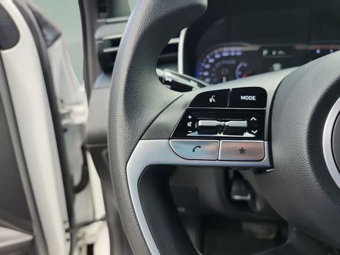 Used 2024 Hyundai Santa Cruz SE image 12