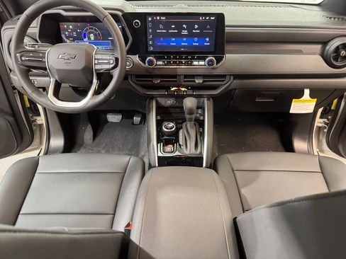 New 2026 Chevrolet Colorado Trail Boss AWD/4WD image 10