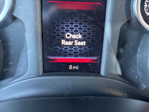 New 2026 RAM 1500 Express image 19