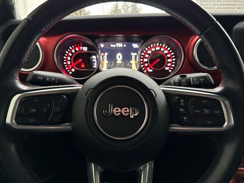 Used 2019 Jeep Wrangler Unlimited Rubicon image 24