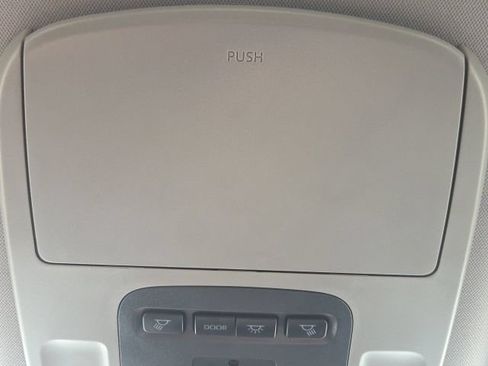 Used 2024 Toyota Camry XSE FWD image 25
