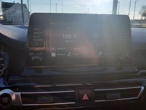 Used 2021 Kia Seltos EX image 12