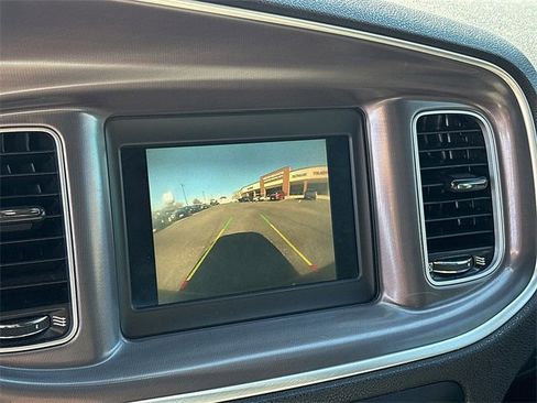 Used 2020 Dodge Charger SXT image 16