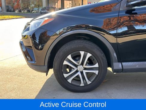 Used 2017 Toyota RAV4 LE image 6