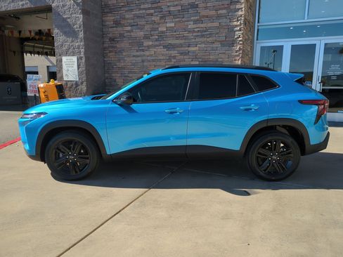 Certified 2025 Chevrolet Trax ACTIV w/ Driver Confidence Package image 3