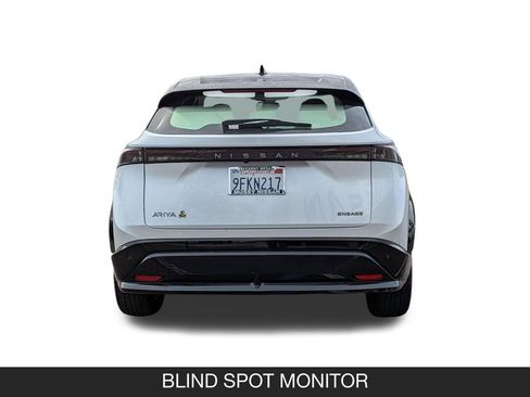 Used 2023 Nissan Ariya FWD image 9