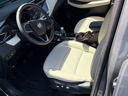 Used 2023 Buick Encore GX Essence w/ Experience Buick Package FWD image 4