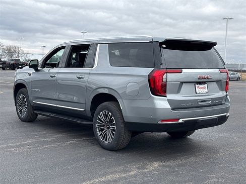 New 2026 GMC Yukon XL Elevation image 6
