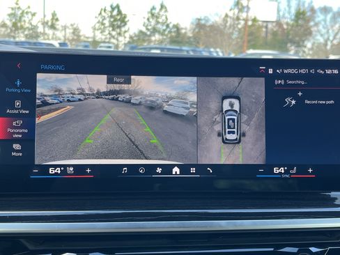 Certified 2024 BMW X7 M60i w/ Executive Package image 4