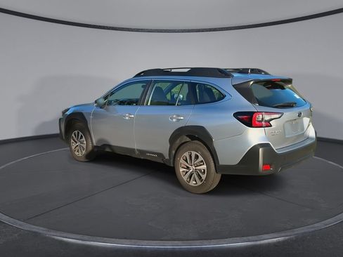 Used 2025 Subaru Outback AWD/4WD image 6