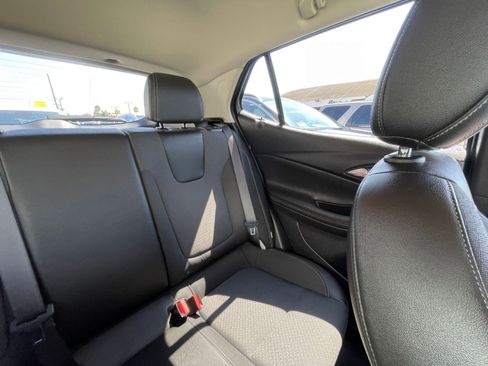 Used 2025 Buick Encore GX Preferred image 37