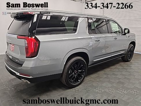 New 2026 GMC Yukon XL Denali w/ Sun & Power Step Package RWD image 8