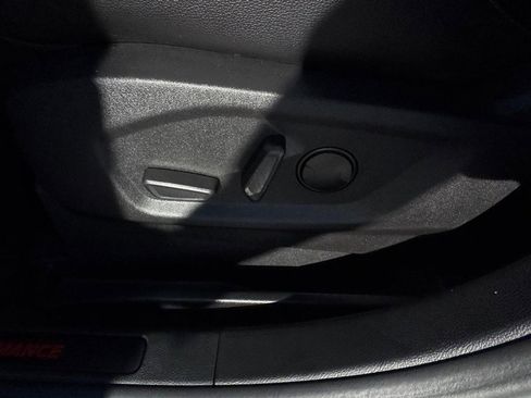 Used 2024 Ford Edge ST w/ Equipment Group 401A image 17