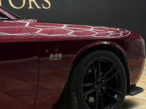 Used 2019 Dodge Challenger R/T RWD image 3