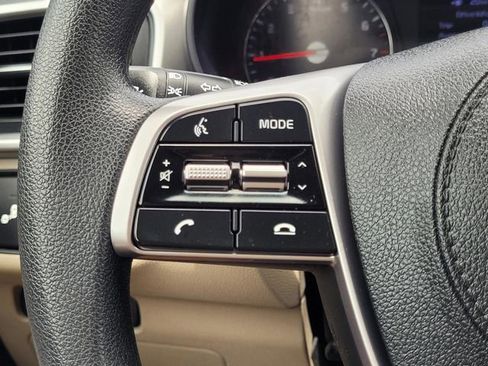 Used 2020 Kia Sorento LX AWD/4WD image 28