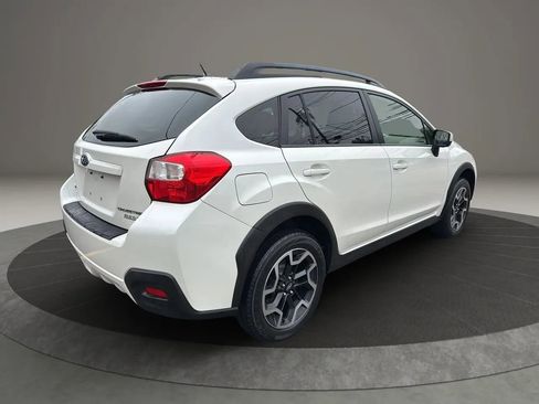 Used 2016 Subaru Crosstrek 2.0i Premium w/ Moonroof Package image 5