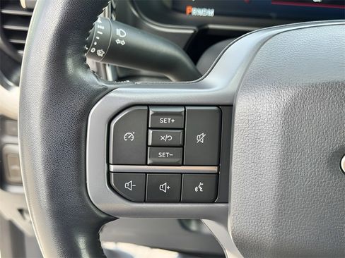 Used 2023 Ford F250 Lariat image 17