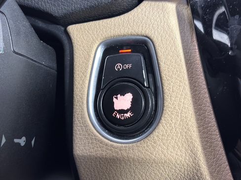 Used 2017 BMW 330i Sedan RWD image 20
