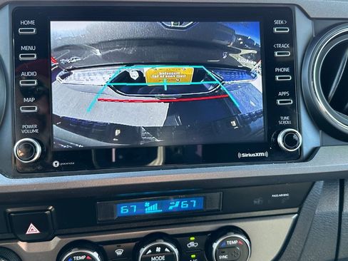 Used 2023 Toyota Tacoma 4x4 Double Cab image 31