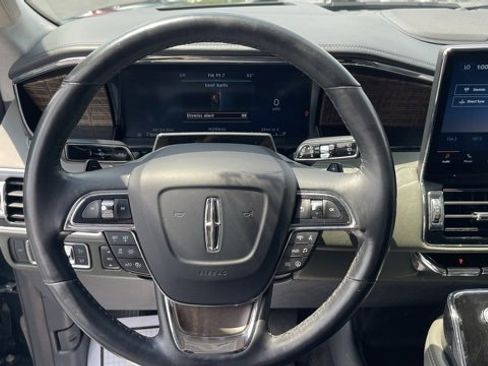 Used 2022 Lincoln Navigator L Black Label image 14