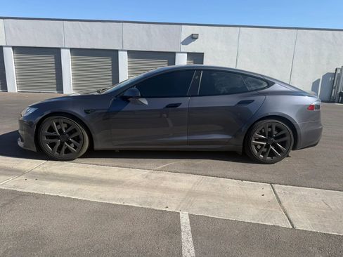 Used 2021 Tesla Model S Long Range image 3
