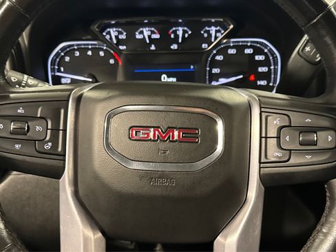 Used 2021 GMC Sierra 1500 Elevation w/ Preferred Package image 23