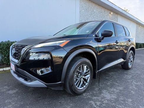 Certified 2023 Nissan Rogue S image 1